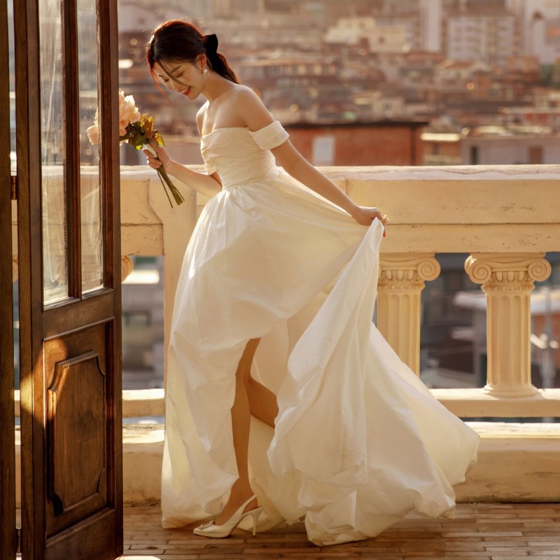 One Shoulder Strapless Simple  - Photography Natural Lighting 评论和价格