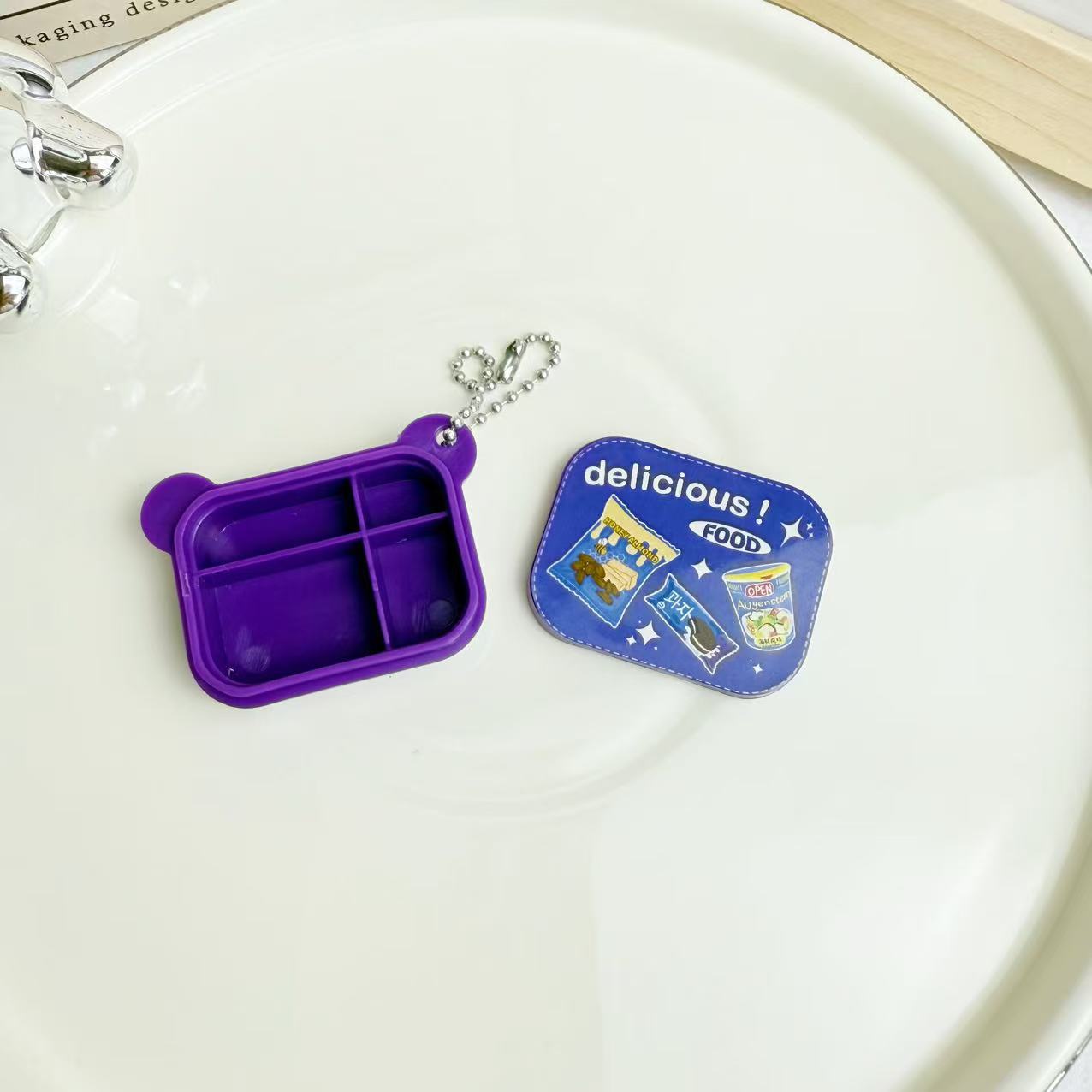 Miniature Hello Kitty Bento Bo - Photography Natural Lighting 评论和价格