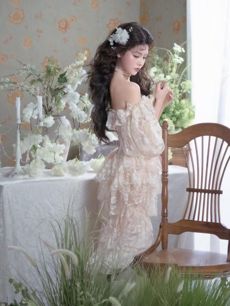 White Lace Dress Photography S - Photography Studio 评论和价格