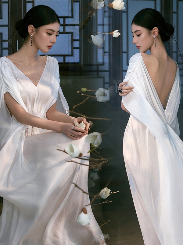 Chic Chinese Backless Dress Ph - Photography Studio 评论和价格